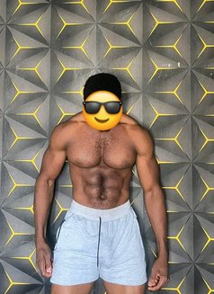 TastyCorn - Agencia de acompañantes masculinas in Nairobi Photo 5 of 5