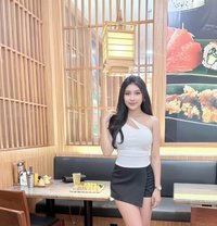 Tasya - puta in Jakarta