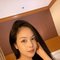 Tasya - puta in Singapore Photo 1 of 7