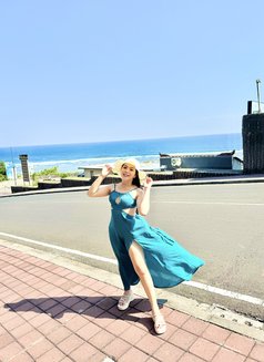 Tasya Ladyboy Jakarta - Acompañantes transexual in Jakarta Photo 3 of 3