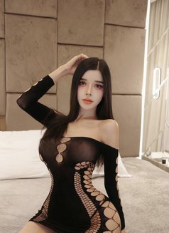 TaTa_Bigdick - Transsexual escort in Riyadh Photo 2 of 14