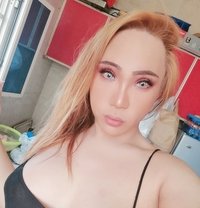 Tata Yong - Transsexual escort in Al Manama