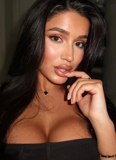 Tati - escort in Phuket Photo 3 of 6