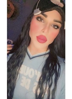 The Sexiest Lebanese 🇱🇧 Trans - Acompañantes transexual in Dubai Photo 1 of 10