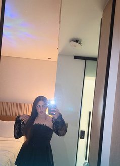 Tati Queen - Transsexual escort in Dubai Photo 3 of 11
