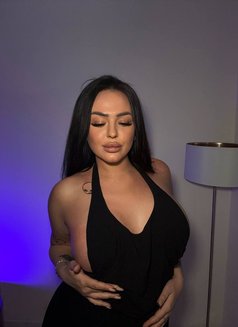 Tati - escort in Jeddah Photo 25 of 30