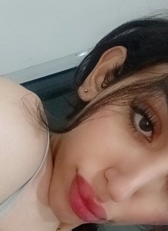 Tatiana - Transsexual escort in Beirut Photo 2 of 6