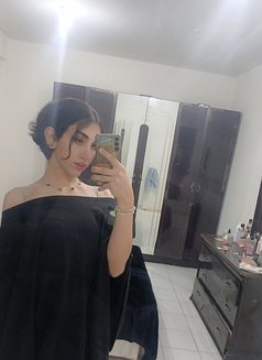 Tatiana - Transsexual escort in Beirut Photo 4 of 6