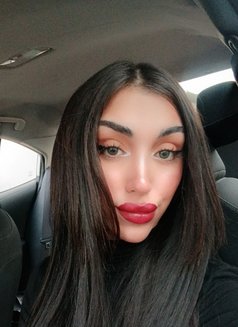 Tatiana - Transsexual escort in Beirut Photo 13 of 13