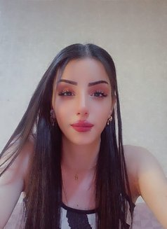 Tatiana - puta in Erbil Photo 5 of 8
