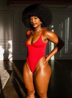 Tatiana - escort in Dubai Photo 8 of 8