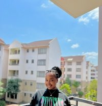 Tatty Myra - puta in Nairobi