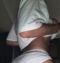 Top Tawan - Transsexual escort in Jeddah Photo 3 of 9