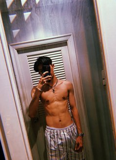 Tawan - Masajista in Pattaya Photo 1 of 7