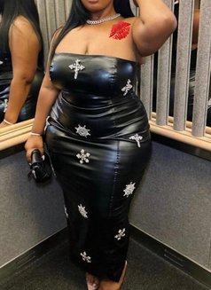 Tawana - puta in Lomé Photo 2 of 3