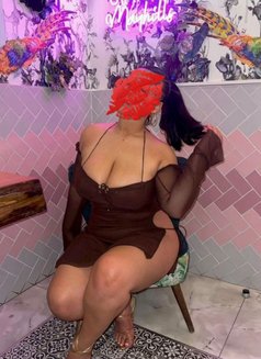 Tawana - puta in Lomé Photo 3 of 3