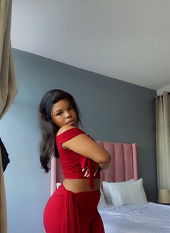 Tay81 - puta in Cape Town Photo 3 of 3