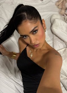 Tayla - escort in Taipei Photo 1 of 3