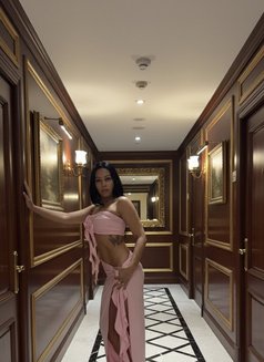 Catalina Martínez - escort in Dubai Photo 7 of 9