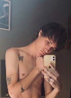 Taylor - Male escort in Johannesburg Photo 4 of 7
