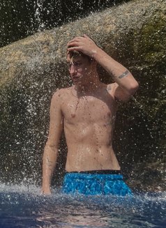 Taylor - Male escort in Johannesburg Photo 1 of 7