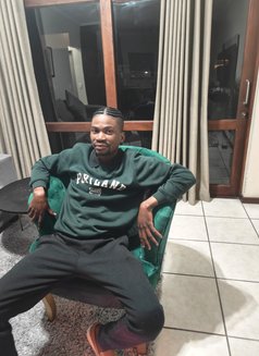 Taylor - Male escort in Johannesburg Photo 15 of 15