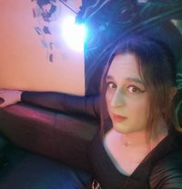 Taz - Transsexual escort in Tokyo