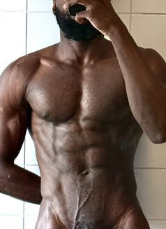 Tboy - Male escort in London Photo 6 of 6
