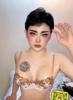 Tea - masseuse in Abu Dhabi Photo 5 of 6