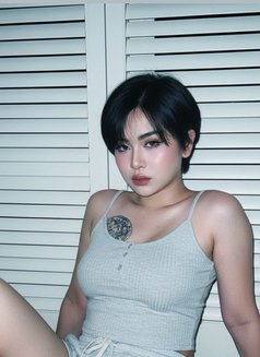 Tea - masseuse in Abu Dhabi Photo 7 of 9