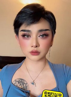 Tea - masseuse in Abu Dhabi Photo 8 of 9