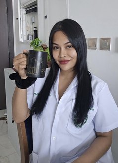 Teach Yoni massage for man - masseuse in Dubai Photo 2 of 9