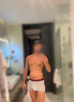 Teamor - Male escort in Riyadh Photo 4 of 4