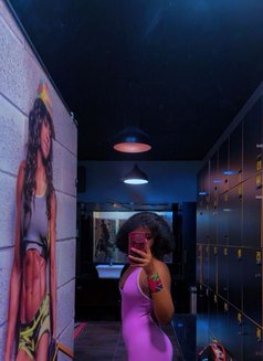 Teanna - puta in Bangalore Photo 2 of 5