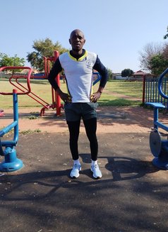 Teboho - Male escort in Johannesburg Photo 1 of 6