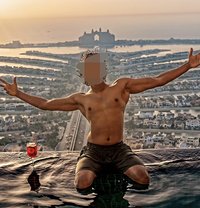 Teddy 🧸 - Male escort in Abu Dhabi