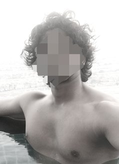 Teddy 🧸 - Male escort in Abu Dhabi Photo 5 of 6