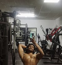Teddy 🧸 - Male escort in Abu Dhabi