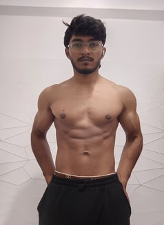 Teddy - Acompañantes masculino in Bangalore Photo 2 of 2
