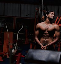 Teddy 🧸🧿 - Male escort in Dubai