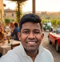 Teddy - Male escort in Doha