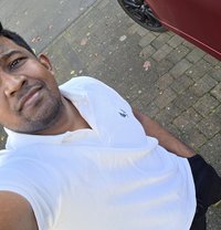 Teddy - Male escort in Doha