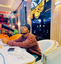 Teddy Vee - Acompañantes masculino in Abuja