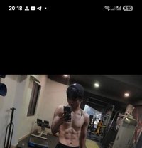 teen - Male escort in Al Manama