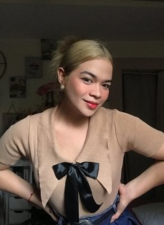 Teen TS fantasy - Acompañantes transexual in Manila Photo 5 of 7