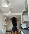 Teena - escort in Abu Dhabi Photo 9 of 11