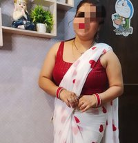 Bhabhi cam - escort in Guwahati