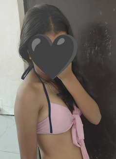 Teena - escort in Noida Photo 1 of 7
