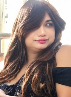 Teena - Acompañantes transexual in Mumbai Photo 13 of 17