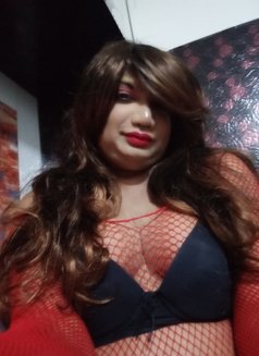 Teena - Transsexual escort in Mumbai Photo 4 of 11